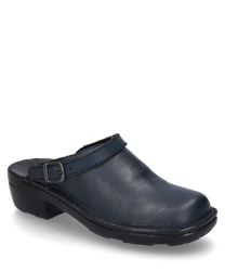 The abyss-colored clog is made of high-quality leather and features a sturdy buckle as a closure. The elegant dark color and comfortable fit give the shoe a timeless design.