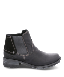 The black ankle boot made of smooth leather features a side zipper and elastic inserts. The shoe impresses with a sturdy sole and subtle decorative stitching ideal for a stylish and comfortable appearance.