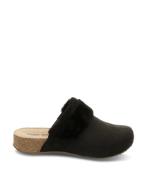Ce sabot noir en matériau doux a une fermeture élastique et une semelle confortable. La chaussure est dotée d'un bord pelucheux et offre un grand confort de port.