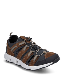 The half shoe in dark gray and brown is made of a mix of textile and leather with lacing. Notable are the side cut-outs and the contrasting white sole which provides a sporty look.