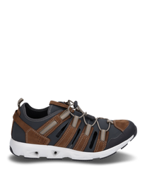 The half shoe in dark gray and brown is made of a mix of textile and leather with lacing. Notable are the side cut-outs and the contrasting white sole which provides a sporty look.