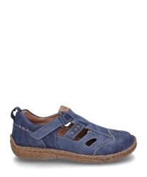 De halfhoge schoen van blauw leer heeft een praktische klittenbandsluiting. Bijzondere kenmerken zijn de decoratieve kruissteek en het geperforeerde oppervlak voor verbeterde ademend vermogen.