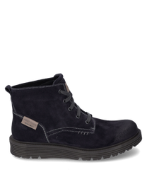 Dunkelblaue Stiefelette aus Veloursleder mit Schnürverschluss. Sie verfügt über kontrastierende Nähte und eine robuste profilierte Sohle für optimalen Halt.