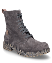 The ankle boot in asphalt combination color is made of a robust material with a zipper on the side. The shoe features a chunky sole and subtle brand applications that give it a modern look.