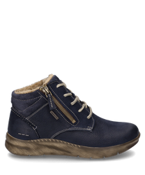 The ankle boot in the color Ocean is made of a smooth dark blue material with lacing and an additional side zipper. The shoe is equipped with a soft light inner lining and has a slightly profiled brown sole.