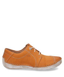 Der Halbschuh in orange-kombi besteht aus hochwertigem Leder und ist mit einer Schnürung versehen. Auffällig sind die weiße Sohle und die kontrastierenden Nähte die dem Schuh eine besondere Note verleihen.