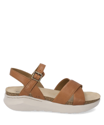 Braune Sandale mit Klettverschluss aus Leder. Die Sohle ist hell und strukturiert bietet optimalen Halt. Ideal für den Sommer vereint sie Komfort und Stil.