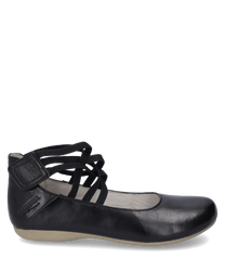 Chaussure élégante en noir avec cuir lisse et fermeture velcro pratique. La chaussure se distingue par son apparence moderne et épurée et offre un maintien sûr grâce aux sangles élastiques.