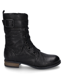 Schwarzer Stiefel aus Leder mit seitlichem Reißverschluss und Schnallenverschluss oben. Der Stiefel hat eine robuste flache Sohle und dekorative Schnürdetails an der Vorderseite.