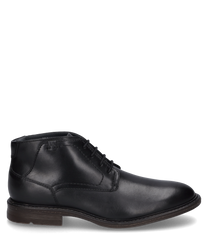 La botte noire en cuir présente un laçage élégant et un talon robuste de couleur marron foncé. La chaussure offre un look classique avec des coutures discrètes et est idéale pour des occasions formelles.