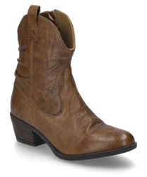 The boot in cognac color is made of smooth leather and features fine decorative stitching. It has a side zipper for easy on and off.