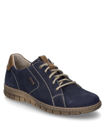 Chaussure en cuir bleu foncé avec des lacets beiges et des coutures contrastées. La chaussure a une partie arrière marron et une semelle beige flexible qui assure le confort.