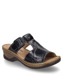 Ce sabot noir en cuir est doté d'une boucle marquante comme fermeture. La semelle solide et légèrement surélevée assure confort et style tandis que la conception ouverte offre une bonne aération.