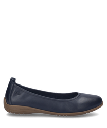 Indigo-kleurige ballerina-schoenen van glad materiaal met elastische band als sluiting. De schoenen hebben een bruine zool en zijn ontworpen voor een comfortabele pasvorm.