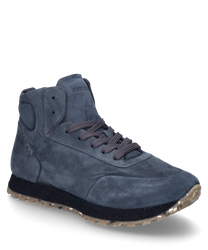 The sneaker is made of dark gray suede and features lacing. The sole is light and contrasts elegantly with the dark upper material giving the shoe a modern look.