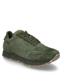 Zielone sneakersy z zamszu z sznurowaniem. Solidna podeszwa i minimalistyczny design dla stylowego sportowego wyglądu.
