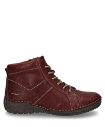 Die Stiefelette aus braunem Leder hat eine markante Schnürung und kontrastierende Nähte. Sie bietet einen robusten aber stilvollen Look mit einer profilierten Sohle für optimalen Halt.