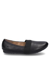 Bailarina negra elegante de cuero liso con goma elástica para un fácil acceso. Diseño discreto con suela plana y logo grabado en el costado.