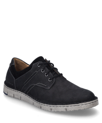 The shoe is black and features lacing as a closure. It is made of high-quality material with fine stitching and a sturdy sole.