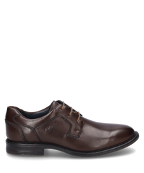 La chaussure basse de couleur cognac est en cuir lisse de haute qualité et possède un laçage classique. Elle se distingue par une couture élégante et une semelle robuste.
