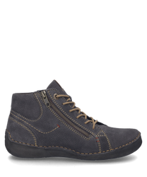 La bota en color titan está hecha de un material resistente y cuenta con un cordón y una cremallera lateral. Las costuras de contraste llamativas le dan al zapato un toque de moda.