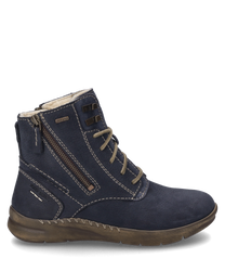 L'ankle boot nel colore Ocean è realizzata in un materiale robusto con cuciture chiare e una chiusura con lacci. Caratteristiche particolari sono la cerniera laterale e la suola leggermente profilata in contrasto.