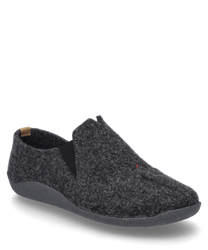 Le chausson est de couleur anthracite élégante et est fabriqué à partir d'un matériau doux et feutré. Il dispose d'un élastique pratique pour un enfilage et un retrait faciles.