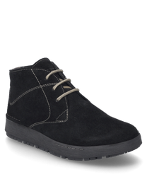 Die schwarze Stiefelette aus weichem Veloursleder verfügt über eine hell abgesetzte Schnürung. Der Schuh bietet eine robuste Sohle und dezente Ziernähte für einen stilvollen Look.