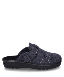 La pantofola è realizzata in feltro melange blu scuro con una fibbia decorativa come chiusura. La robusta suola nera garantisce comfort e stabilità.