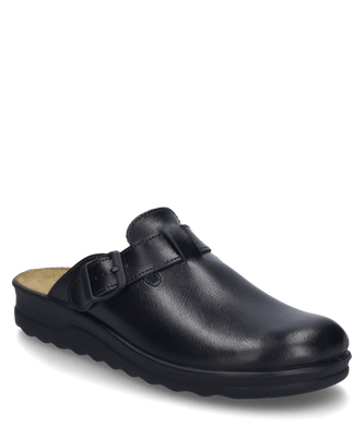 Ein schwarzer Hausschuh aus glattem Material mit einer dekorativen Schnalle als Verschluss. Der Schuh hat eine weiche Innensohle und eine profilierte Außensohle für Komfort und Halt.