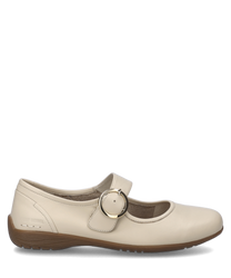Die sandfarbenen Ballerinas sind aus glattem Leder gefertigt und verfügen über einen Schnallenverschluss. Der Schuh hat eine abgerundete Spitze und eine flache bequeme Sohle.