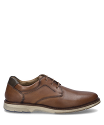 La chaussure basse en combinaison camel se présente avec un élégant système de laçage et est fabriquée en cuir de haute qualité. La couleur brune et la fine perforation confèrent à la chaussure un look moderne.