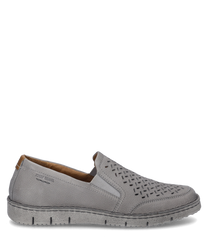 The light gray leather slip-on features a practical elastic band closure and a perforated pattern on the upper for added breathability. The sole is designed in a contrasting gray tone and offers a comfortable fit.