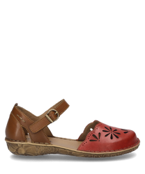Deze sandaal in de kleurvariant 'rood-bruin' combineert rood en bruin leer met decoratieve uitsparingen aan de voorkant. Het heeft een praktische klittenbandsluiting en een geprofileerde zool.