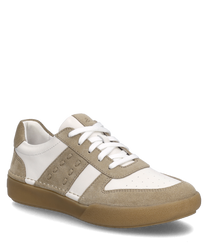 Sneaker w beżowej kombinacji łączy gładką skórę i zamsz z sznurowaniem. Szczególną cechą są perforowane detale po bokach oraz solidna beżowa gumowa podeszwa.