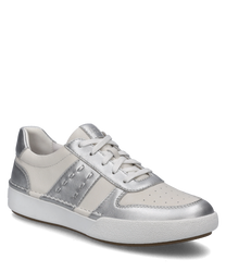 The sneaker in an elegant silver combination features a smooth leather upper complemented by silver applications. The shoe has a classic lace-up design and a sturdy white sole for optimal support.