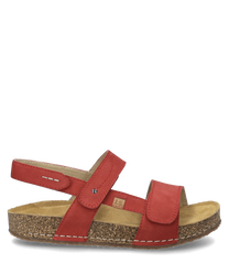 La sandalia es roja y cuenta con un práctico cierre de velcro. Está hecha de un material suave con una suela natural texturizada para mayor comodidad.
