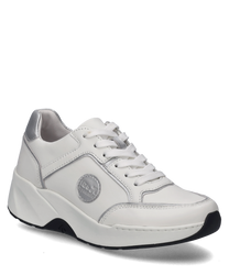 This sneaker features a stylish combination of white and silver with a lace-up closure for a customized fit. The shoe stands out with its smooth material and distinctive logo detail on the side.