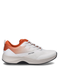 The red combination sneaker features a modern design with a smooth white surface and a color-gradient transition to orange in the heel area. It has lacing and a comfortable cushioned sole for optimal wearing comfort.