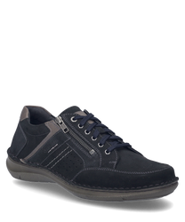 El zapato de media altura en combinación azul oscuro está hecho de cuero de alta calidad con cordones y cierre lateral de cremallera. La costura discreta y la suela robusta le dan al zapato un aspecto moderno.