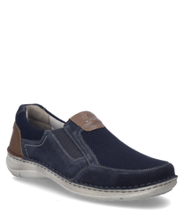 Slipper w kolorze indygo zachwyca eleganckim designem łączącym jasnoniebieski i ciemnoniebieski materiał. Brązowy akcent na pięcie oraz elastyczne zapięcie zapewniają wygodne dopasowanie.
