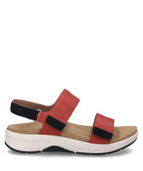 The sandal in the red-black color combination features two wide straps and a heel strap with Velcro. It is made from a soft material and has a comfortable padded sole for optimal wearing comfort.