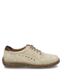 La chaussure basse de couleur sable combinée est fabriquée dans un matériau beige doux avec des accents marron au niveau du talon. Les caractéristiques particulières sont le laçage et les trous décoratifs sur le côté.
