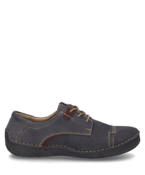 The half shoe in titanium combination color is made of a textured material with striking seams and brown accents. It features lacing and a sturdy sole for added comfort.