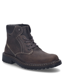 Die Stiefelette in der Farbe Moro besteht aus robustem Leder und verfügt über einen seitlichen Reißverschluss für einfaches Anziehen. Auffällig sind die kontrastierenden Nähte und die profilierte Sohle die für einen sicheren Halt sorgt.