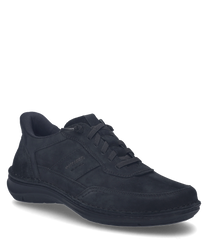 La scarpa nera in pelle presenta una classica allacciatura e una suola piatta e robusta. La scarpa ha un logo discreto sul lato ed è ideale per un look elegante ma allo stesso tempo informale.