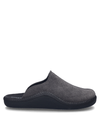 Chausson anthracite en matériau doux et côtelé sans fermeture. La chaussure a une semelle confortable légèrement surélevée pour un confort supplémentaire.
