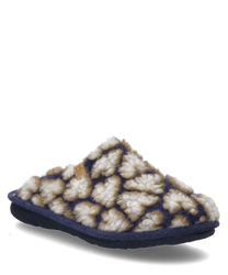 The house slipper is designed in a beige-multi color combination and is made of a soft fluffy material. The shoe has no closure and features a striking pattern that combines comfort and style.