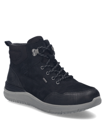 Der schwarze Sneaker besteht aus einem robusten Materialmix und verfügt über eine Schnürung. Der Schuh zeichnet sich durch sein modernes Design mit strukturierten Einsätzen und einer profilierten Sohle aus.
