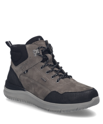 Dieser Sneaker in grau-kombi verfügt über eine robuste Schnürung und ist aus einem widerstandsfähigen Materialmix gefertigt. Der Schuh weist markante schwarze Akzente und eine verstärkte Fersenkappe auf die für zusätzlichen Halt sorgen.
